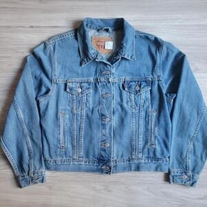 Vintage Levis Women's Denim Jacket